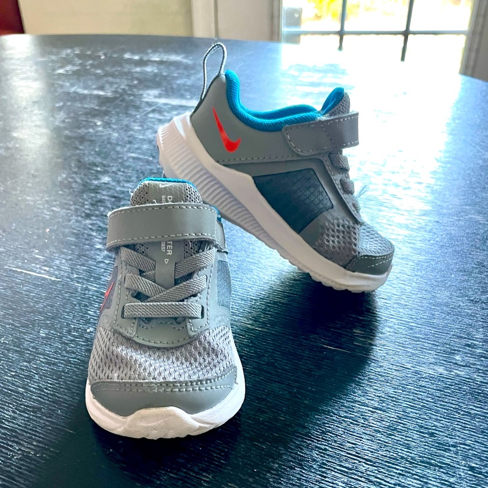 Nike Downshifter Baby Boy size 4C